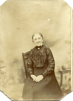 Ellen Court nee Tullett born Wisborough Green 1835-.jpg