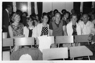 diane,me,mum,dad,nan,granda166.jpg